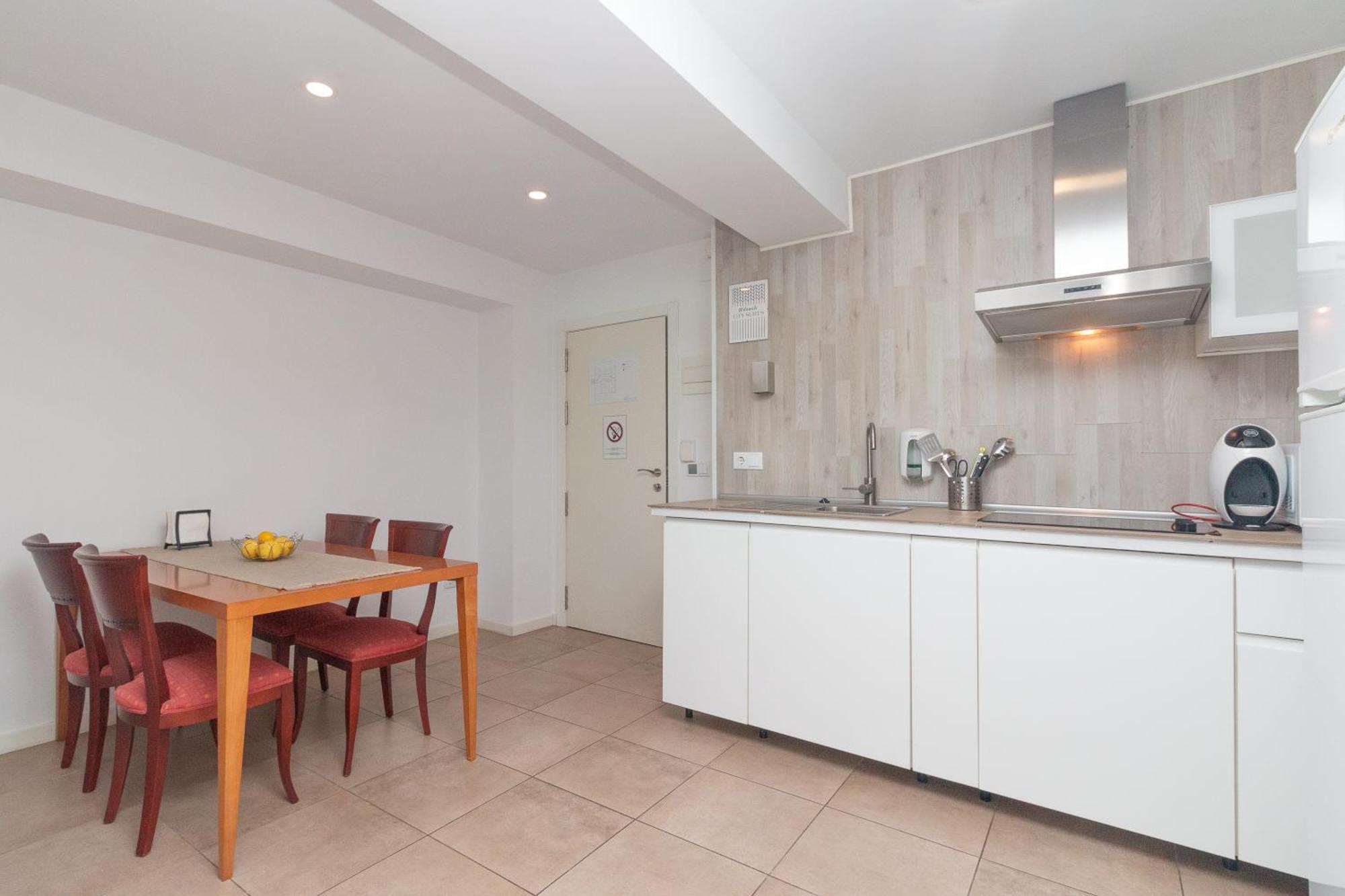 Bet Apartments - Abastos Валенсия Стая снимка