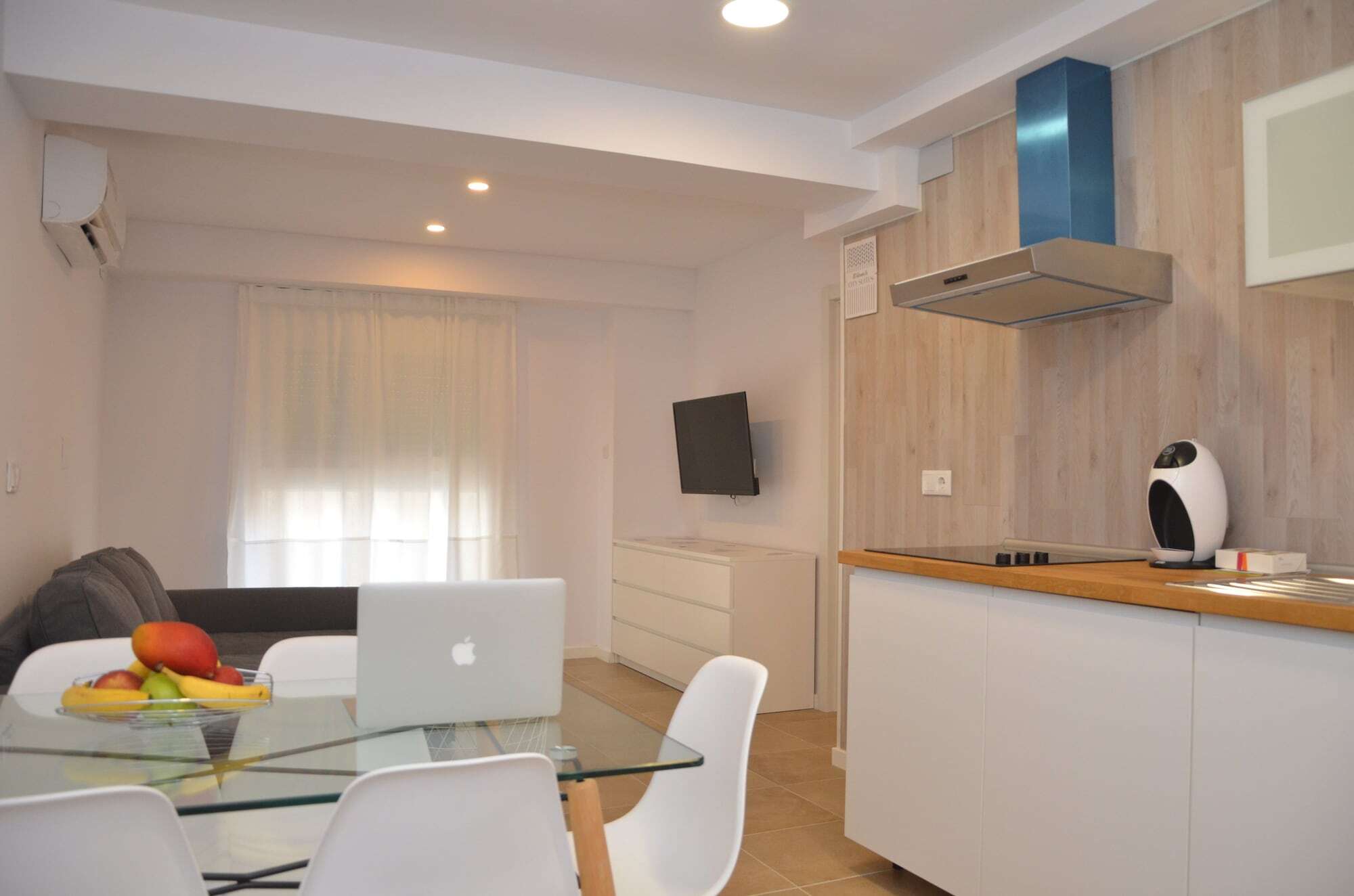 Bet Apartments - Abastos Валенсия Екстериор снимка